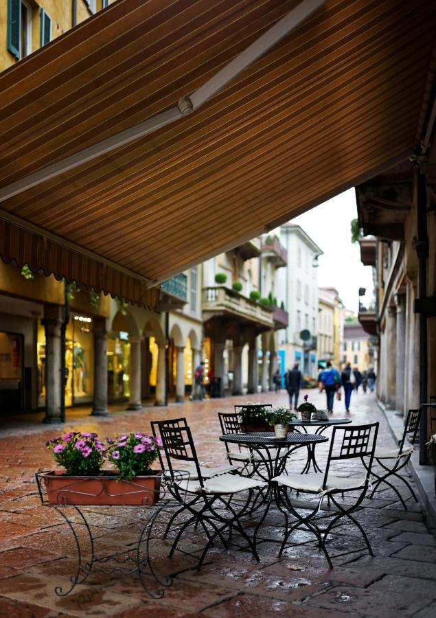 Feeling At Home - Varese Apartment エクステリア 写真