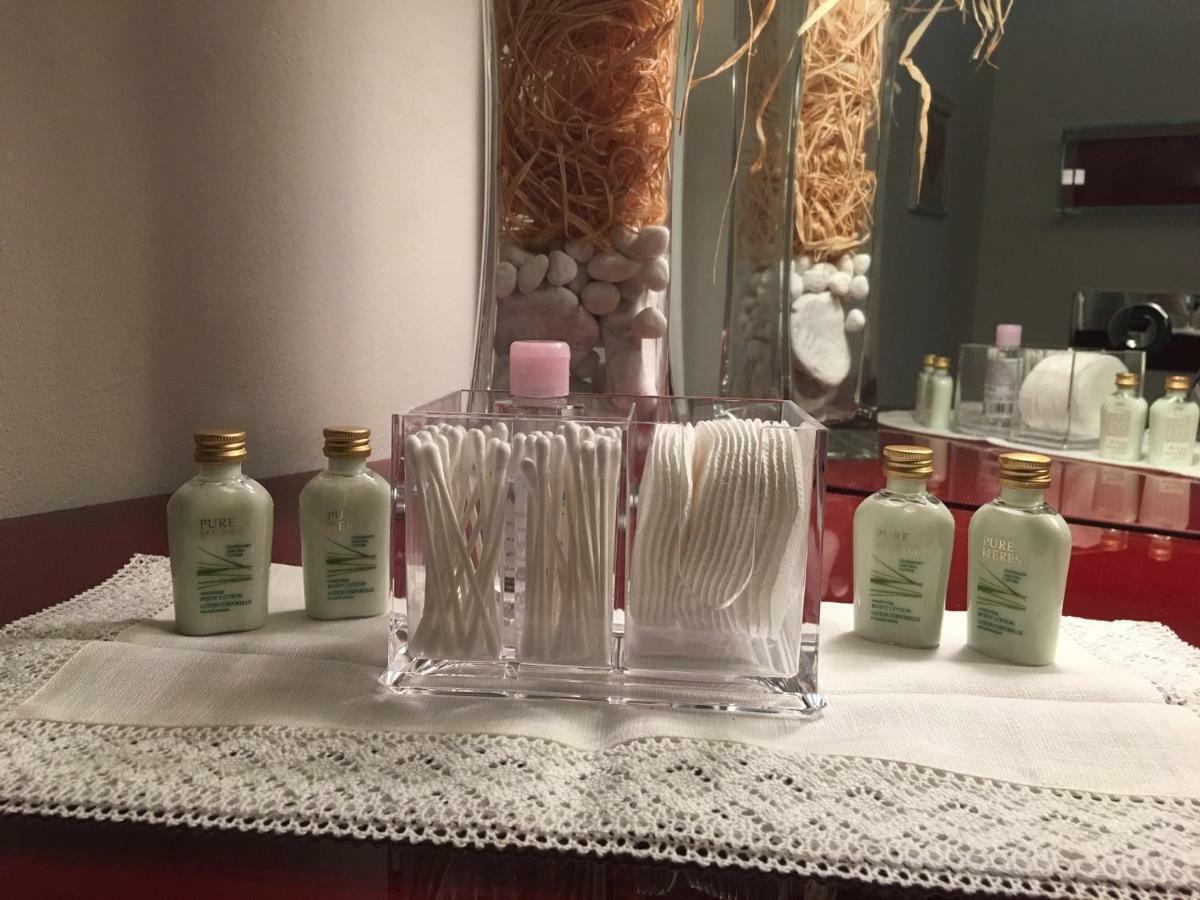Feeling At Home - Varese Apartment エクステリア 写真